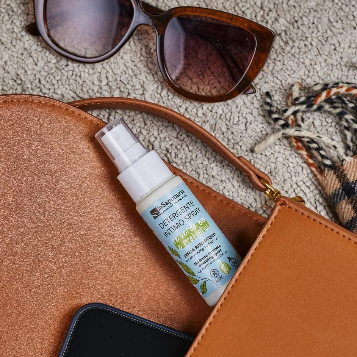 laSaponaria Öblítés nélküli intim spray BIO zöld teával (50 ml) - gyors intim tisztaság bármikor és bárhol